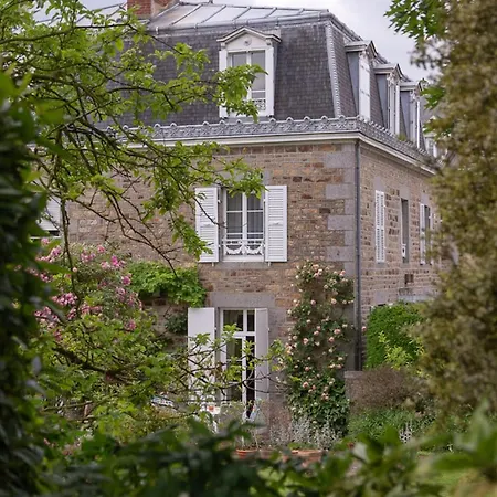 Alojamento de Acomodação e Pequeno-almoço De Charme La Rose De Près Du Mont Saint Michel Ducey-Les Cheris