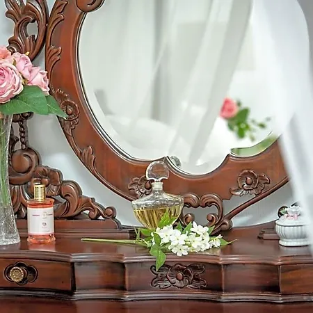 De Charme La Rose De Près Du Mont Saint Michel Bed & Breakfast 3*