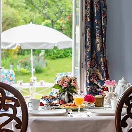 De Charme La Rose De Près Du Mont Saint Michel Bed & Breakfast