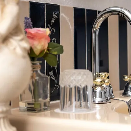 Bed & Breakfast De Charme La Rose De Près Du Mont Saint Michel Ducey-Les Cheris