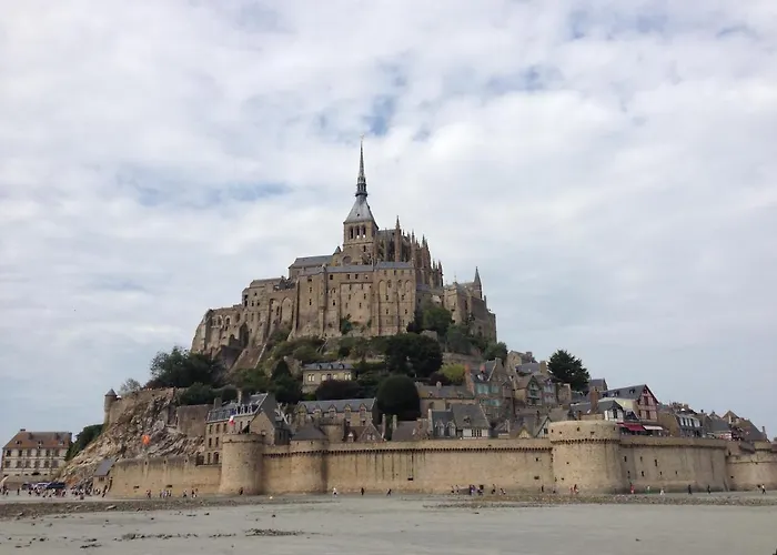 Bed & Breakfast De Charme La Rose De Pres Du Mont Saint Michel