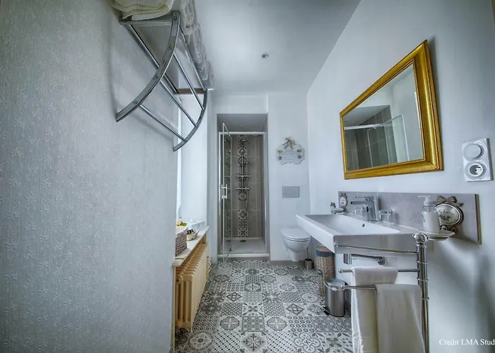 De Charme La Rose De Pres Du Mont Saint Michel