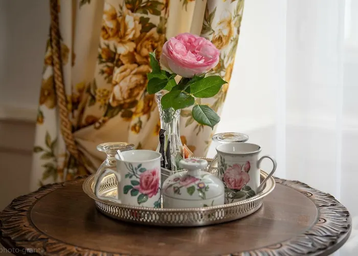 De Charme La Rose De Pres Du Mont Saint Michel Bed & Breakfast 3*