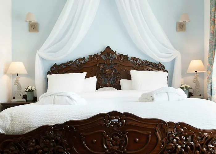 Bed & Breakfast De Charme La Rose De Pres Du Mont Saint Michel 3*