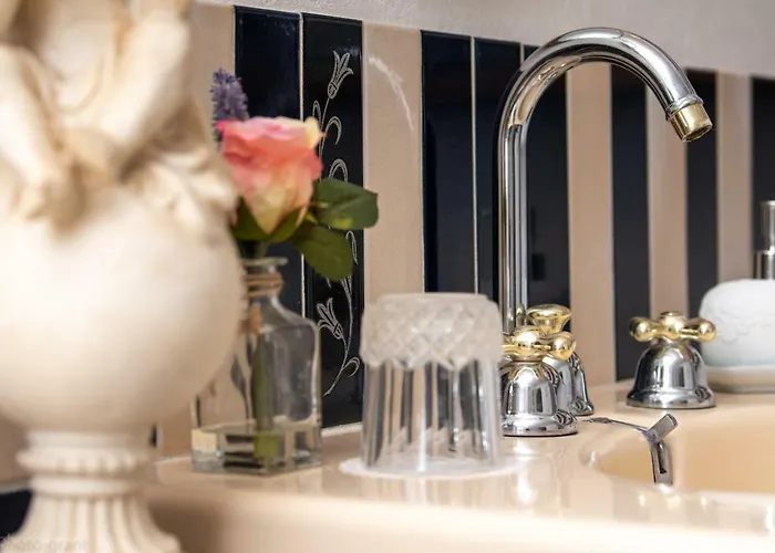 Bed & Breakfast De Charme La Rose De Pres Du Mont Saint Michel Ducey-Les Cheris